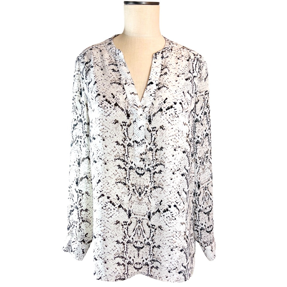 Rose & Olive Split Neck Tunic Size M Snakeskin Black Cream Taupe Animal …
